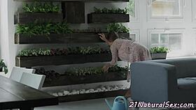 gorgeous model rides cock before a hot cumshot, so sexy! 😍