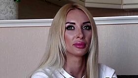 The blonde girl who wants to become a porn actress shows her body