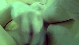 Sexy Nadia bathes with rubber duckies and masturbates her pussy 😘