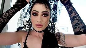 lydia black deepthroats huge cock 😍