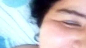 Wow, this horny fat MILF shows her big tits and wet vagina on video call!