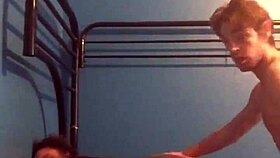 Pul my hare while fuking me tide up