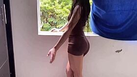 Young Colombian teen begs, Fuck my tight pussy deep!