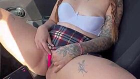 hey, taxi driver takes advantage of girl with no fare