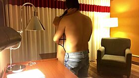 I'm cheating on my boyfriend in the hotel.