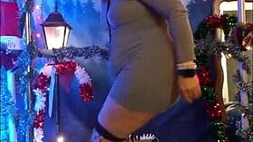 Steffi Grey excitedly shares her slutty pussy dance routine