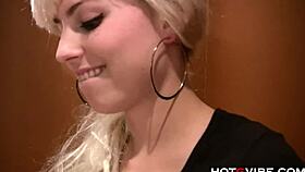 Hot emo lesbians licking each other