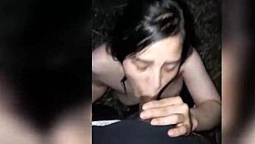 Mis Amigos Y Yo Paseamos Quien Quiere Una Mamada Y Se Los Mamé Bien Lechita