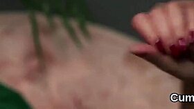 Hot Bombshell Gets Jizz Load On Her Face Sucking All The Semen, Facial Bombshell Bukkake Cum Swapping Cumshot Sucking Bimbo Blowbang Cum Pov