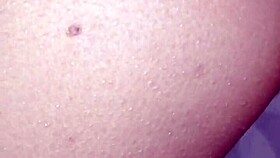 Vecina Caliente Llama Cuando Esposo No Esta Busca Mas en Juanlatino4