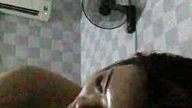 Thắm Trương Việt Nam Tự Quay