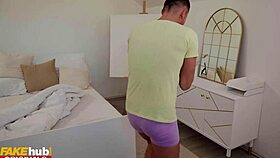 does lara lee apologize with pussy licking after cum dump?