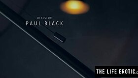 puffy nippled milf going wild with solo play.