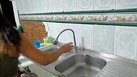 1 parte me follo al vecino nuevo