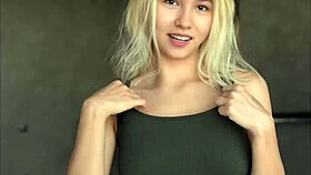 Popular tiktoker girl paid with her tight pussy