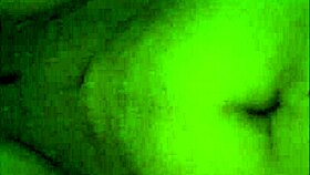 el tio hace de las suyas cuando estoy sola