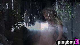 Lindsey Gayle Evans Strips Naked