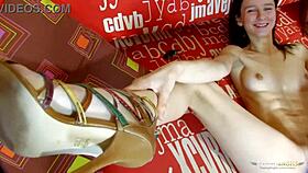 Spanish brunette hottie dives into modeling and bangs her photographer