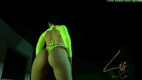 novinha gostosa dancing funk in panties and showing off