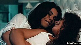 Beautiful Shemale Fucks Female! Horny Transsexual Ladyboy In Action!