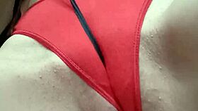 Estaba jugando con cinta y ups, something naughty slipped out down there