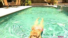 Brett Rossi Licks Celeste Star's Pussy While Face Sitting Outdoors