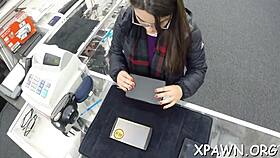 Amateur shown the back room for screwing