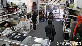 Amateur shown the back room for screwing