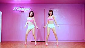 Ultimate Waveya Compilation - Wanna See Hot Asian Teasing Moves?