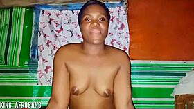 Ebony amateur masturbates sweetly in casting