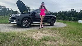 Hot chick’s car broke down, I helped, and she paid with her tight pussy