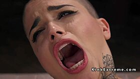 Oh wow, the alt babe in bondage fucks that machine hard!