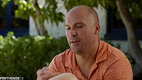 aria banks tans and chats with her roomie about life