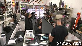 Amateur shown the back room for screwing