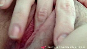 Vends-Ta-Culotte - Femme Enceinte Française Sexy Se Déshabille Et Se Doigte La Chatte - Charlottex