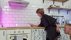 helping girlfriend with huge cock in ass