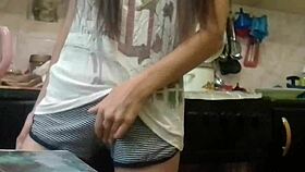 I Masturbate in the Kitchen While My Parents Are Watching TV in the Other Room - Girls Fly Orgasm