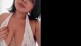 i'm suellen santos, athletic latina, masturbating alone after gym workout