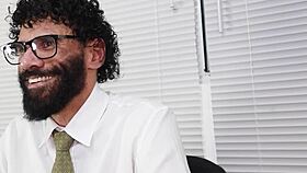 comi o cara que me entrevistou com seu pau grande