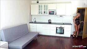 schlankes foto model deutsch fickt ohne kondom im hotel nach party