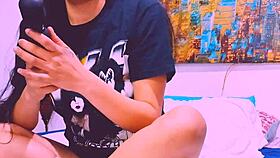 bluee masturbates and flashes pussy for followers