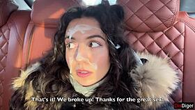 कार में रिस्की पब्लिक सेक्स भारी कम फेस पर