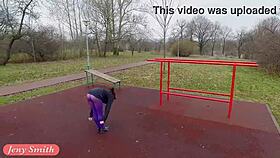 Jeny smith flashing in pantyhose?