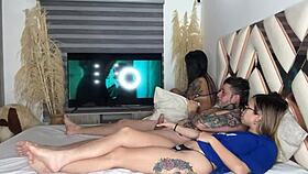 My best friend sucks my boyfriend's dick during the movie!