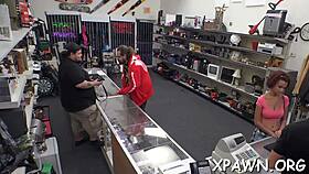 Big penis fucks slutty amateur pussy