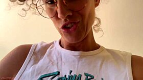 surfer stepmom takes stranger home after the beach