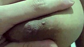 Wow, this venezuelan teen 18+ in miami is trading her body for food 🍑😋