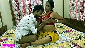 Indian Hot MILF Aunty Feels Horny for Fucking This Teen 18+ Boy