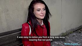 rip my nylons and fuck me hard outside 😈