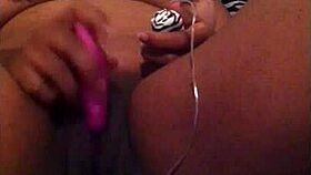 velvet lust solos with huge squirt using toys